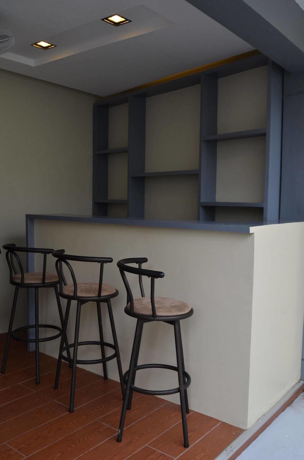 קורון Abrhys Ridge Inn מראה חיצוני תמונה
