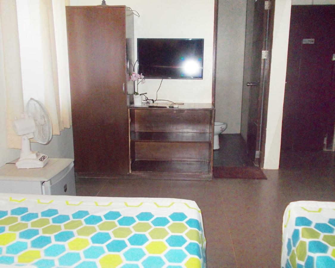 קורון Abrhys Ridge Inn מראה חיצוני תמונה