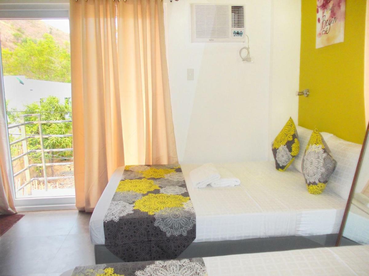 קורון Abrhys Ridge Inn מראה חיצוני תמונה
