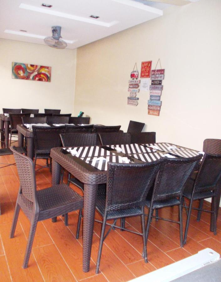 קורון Abrhys Ridge Inn מראה חיצוני תמונה
